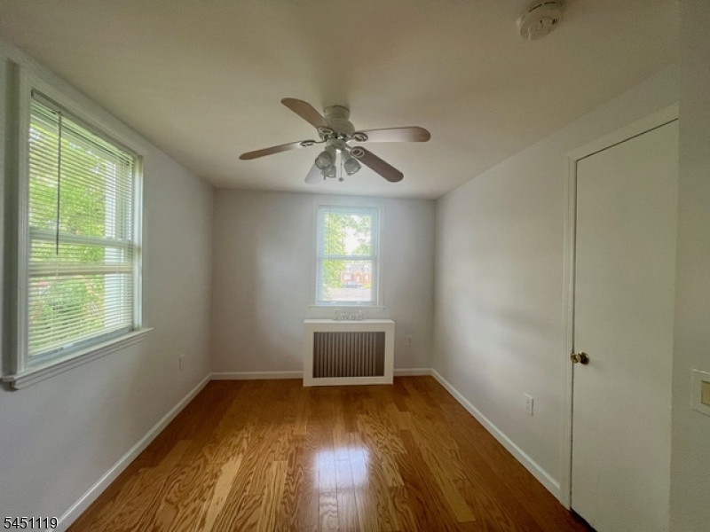 519 Brooklawn Ave H2 Property Photo 10