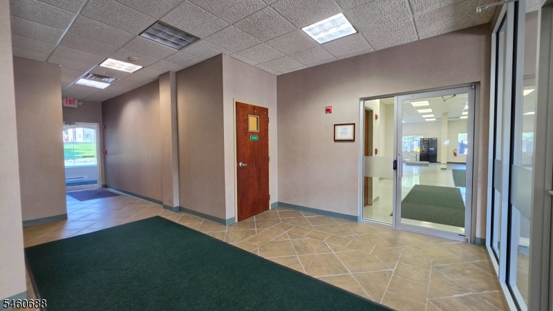 47 Us Highway 206 Property Photo 5