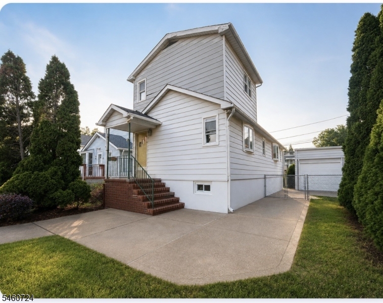 25 Silzer Ave Property Photo 1