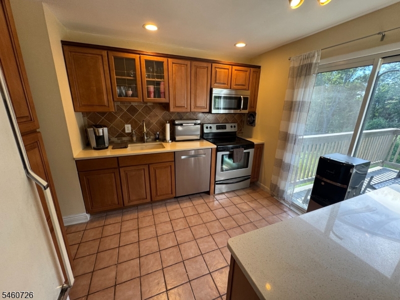 55 Mary Ann Rd Property Photo 5