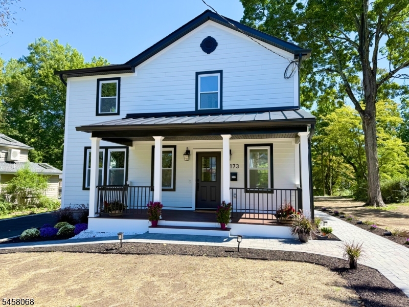 173 Lake Ave Property Photo 1