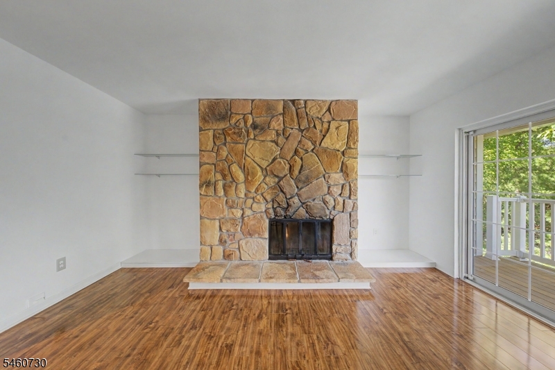 6 F Foxwood Dr Property Photo 4