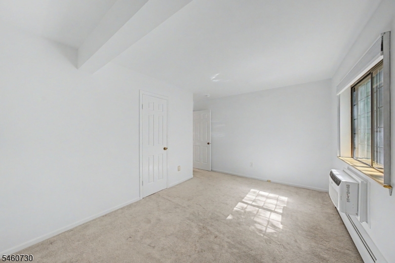 6 F Foxwood Dr Property Photo 21