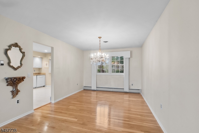 2 Tanglewood Dr Property Photo 8