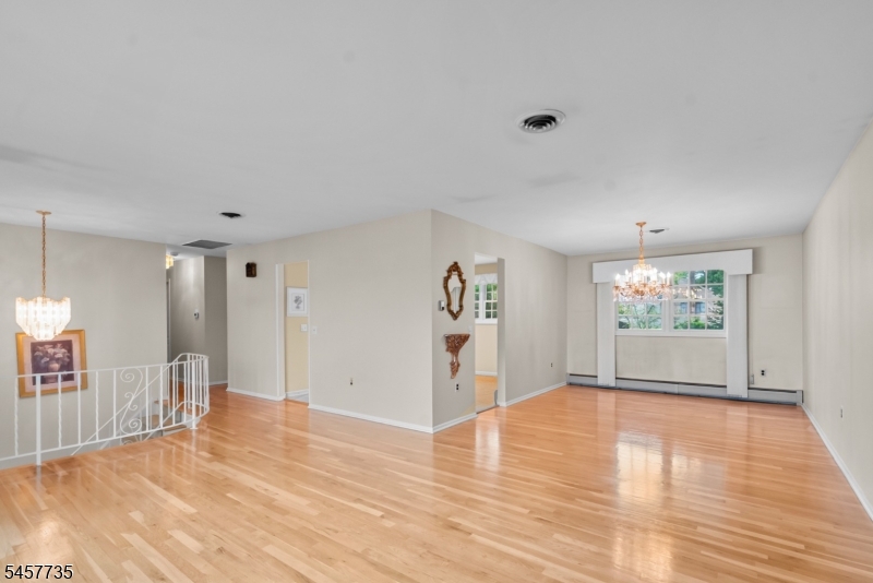 2 Tanglewood Dr Property Photo 9