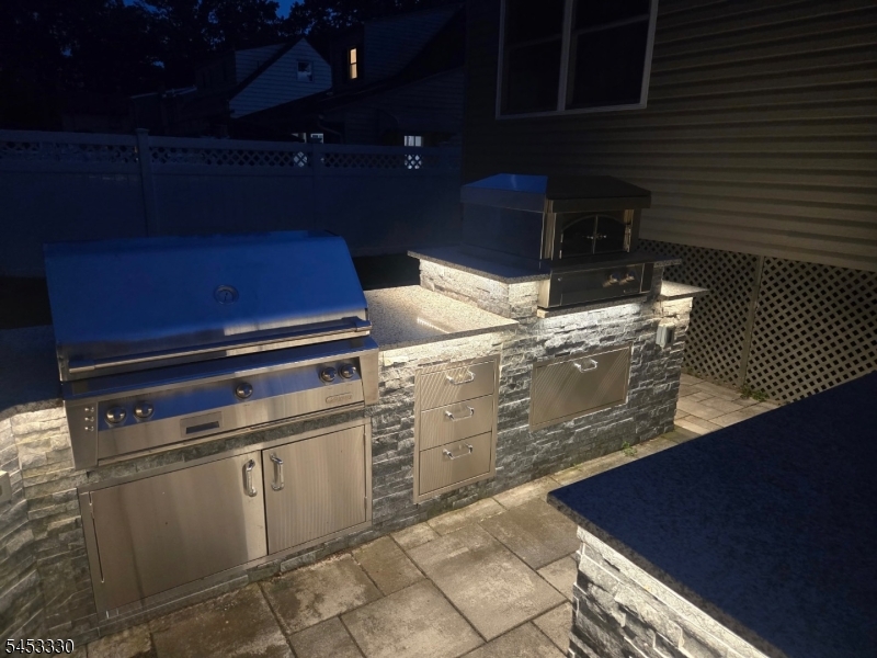 66 Redwood Ave Property Photo 35