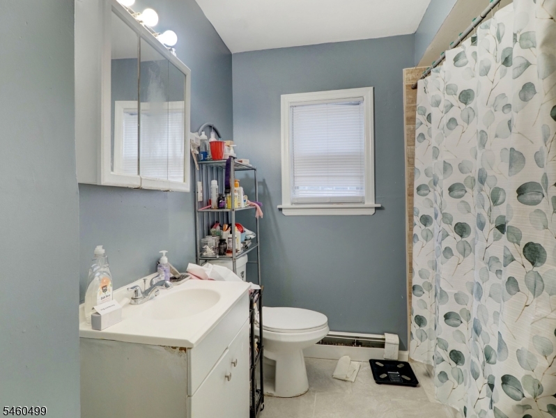 338 Nesbit Ter Property Photo 13
