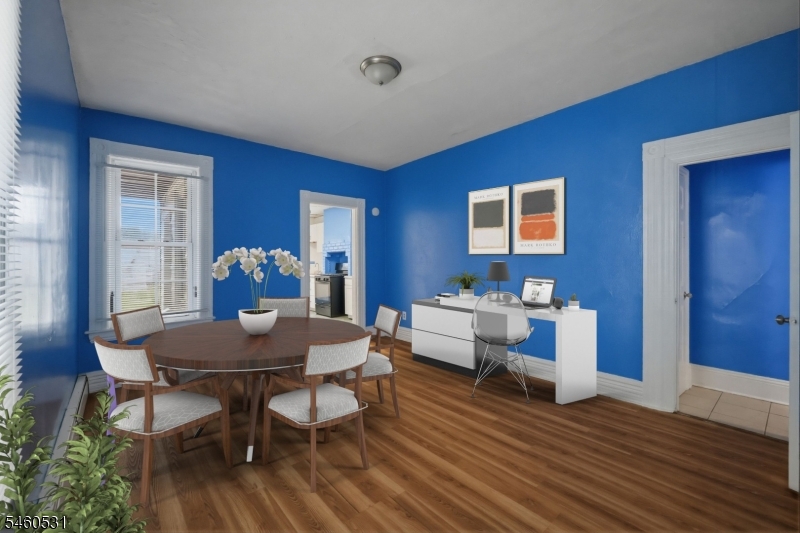 283 Mercer St Property Photo 9