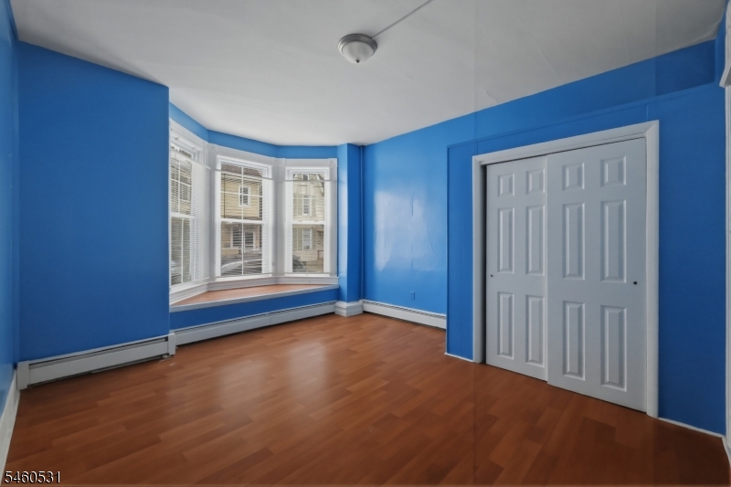 283 Mercer St Property Photo 15