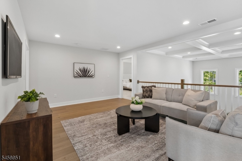 8 Hawfinch Dr Property Photo 26