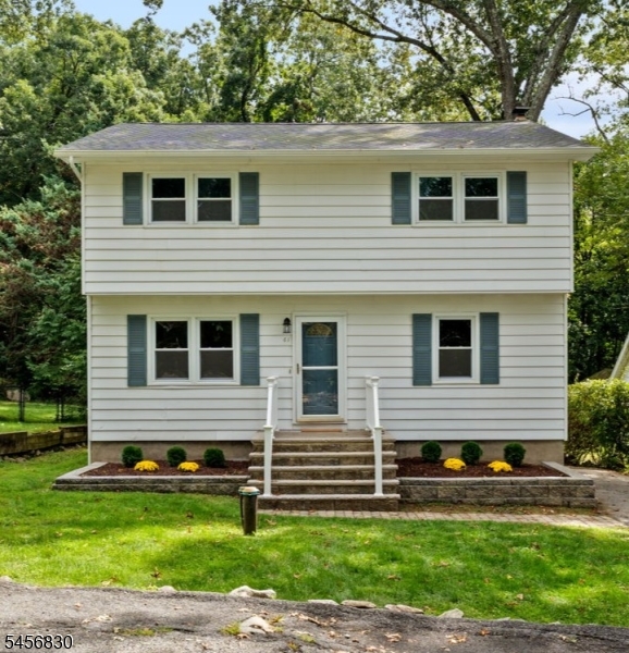 61 Bellot Rd Property Photo 1