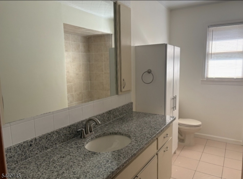900 S Park Ave Property Photo 11