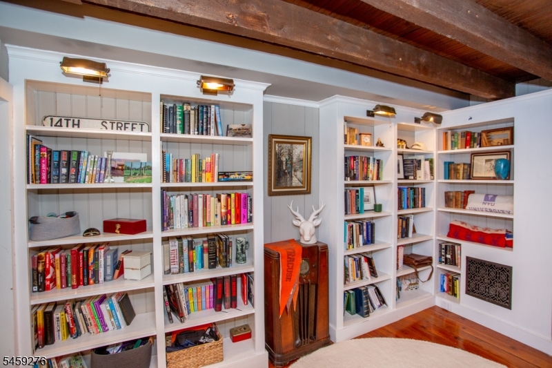 8 Canal St Property Photo 9