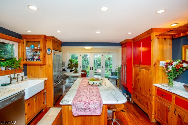 8 Canal St Property Photo 12