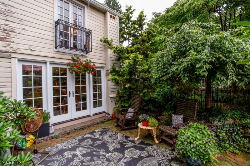 8 Canal St Property Photo 41