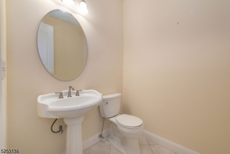 17 Halina Ln Property Photo 8