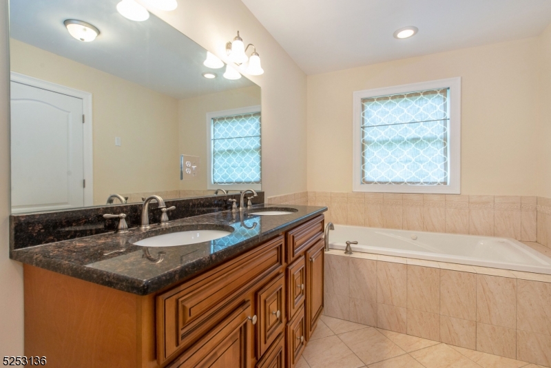 17 Halina Ln Property Photo 14