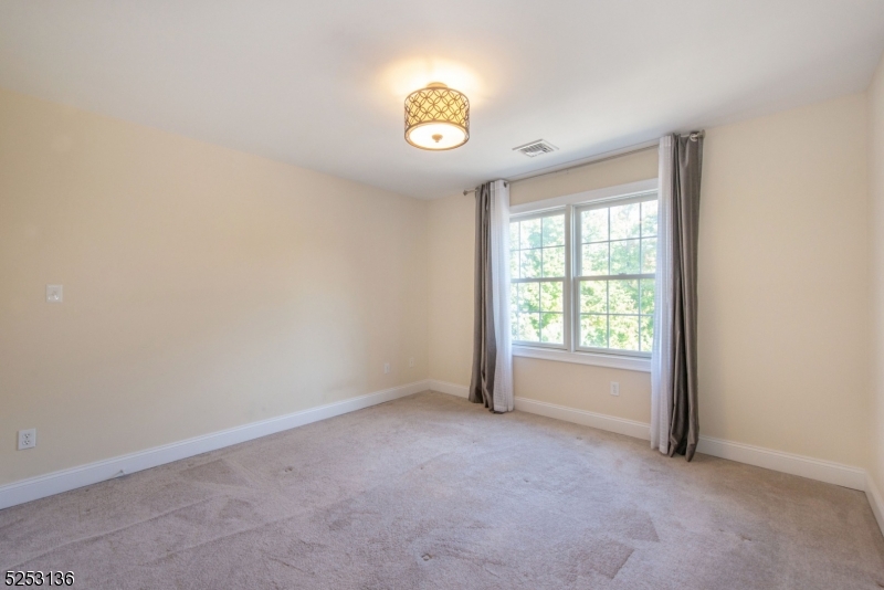 17 Halina Ln Property Photo 15