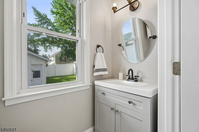 16 Remer Ave Property Photo 11