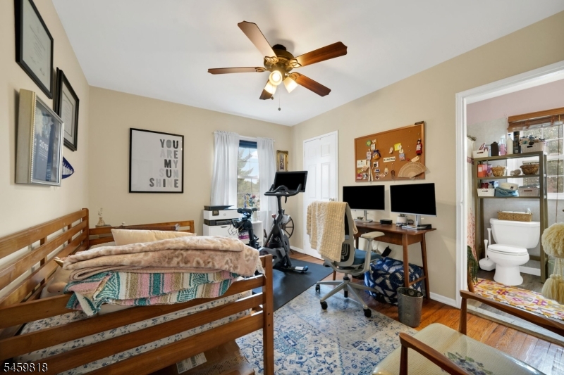 3 Columbia Dr 1a Property Photo 13
