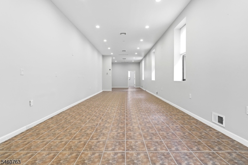 268 Washington Ave Property Photo 8