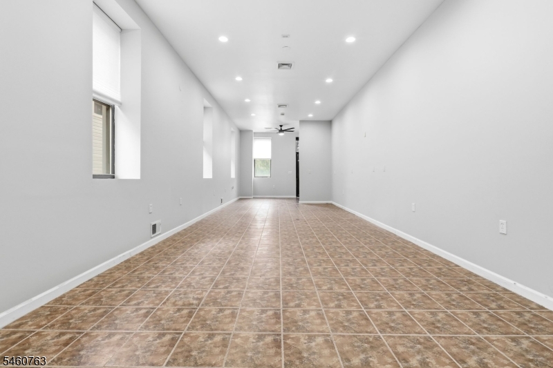 268 Washington Ave Property Photo 9