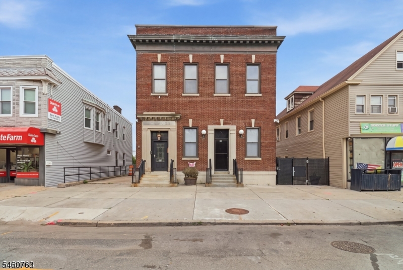 268 Washington Ave Property Photo 10