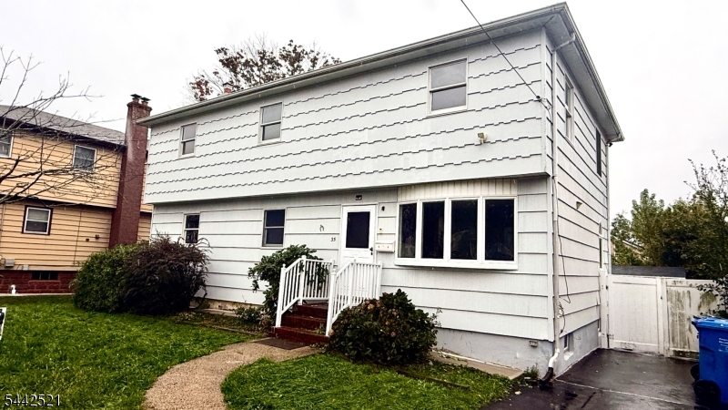 35 Fiat Ave Property Photo 1
