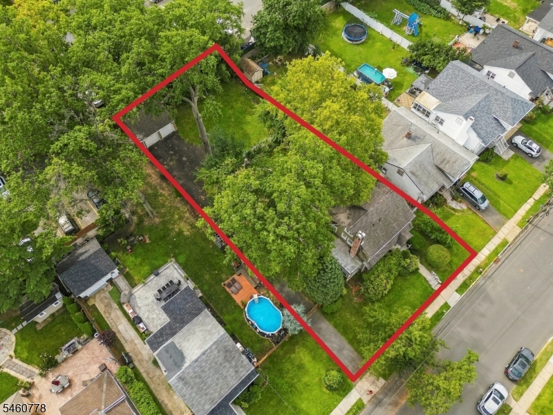 158 Lincoln Ave Property Photo 1