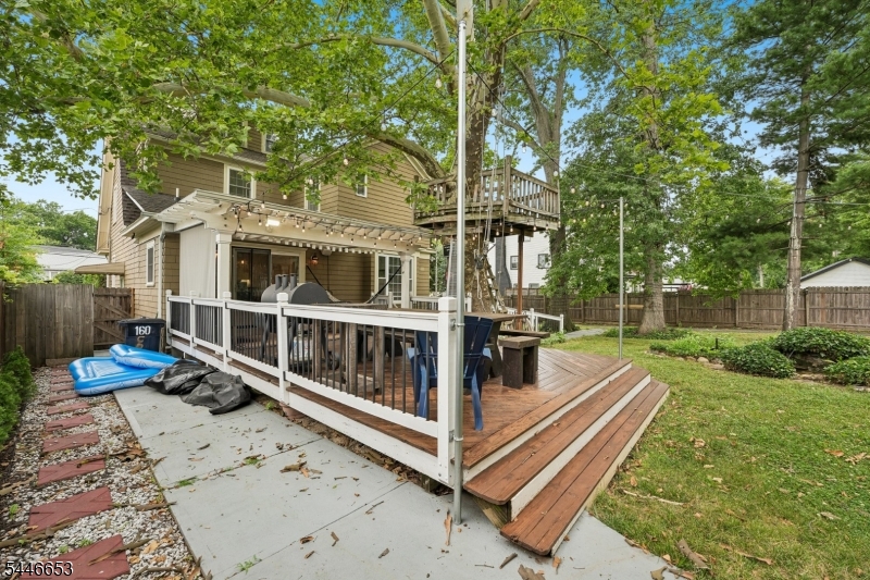 158 Lincoln Ave Property Photo 33