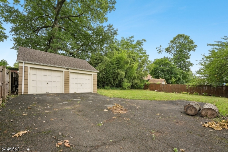 158 Lincoln Ave Property Photo 34