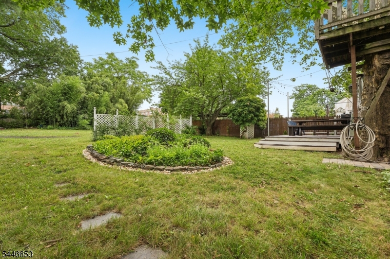 158 Lincoln Ave Property Photo 37
