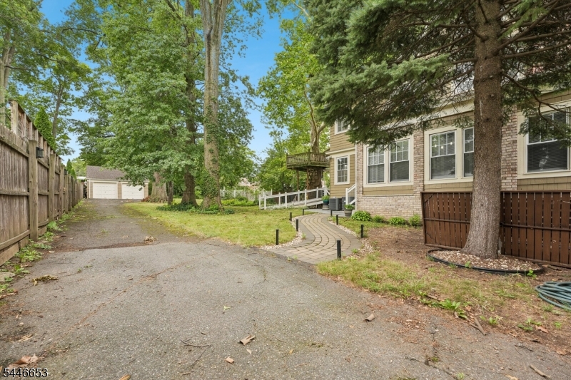 158 Lincoln Ave Property Photo 38