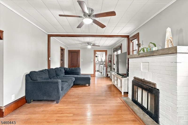 62 Ogden Ave Property Photo 11
