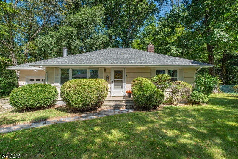 9 Little Paint Way Property Photo 1