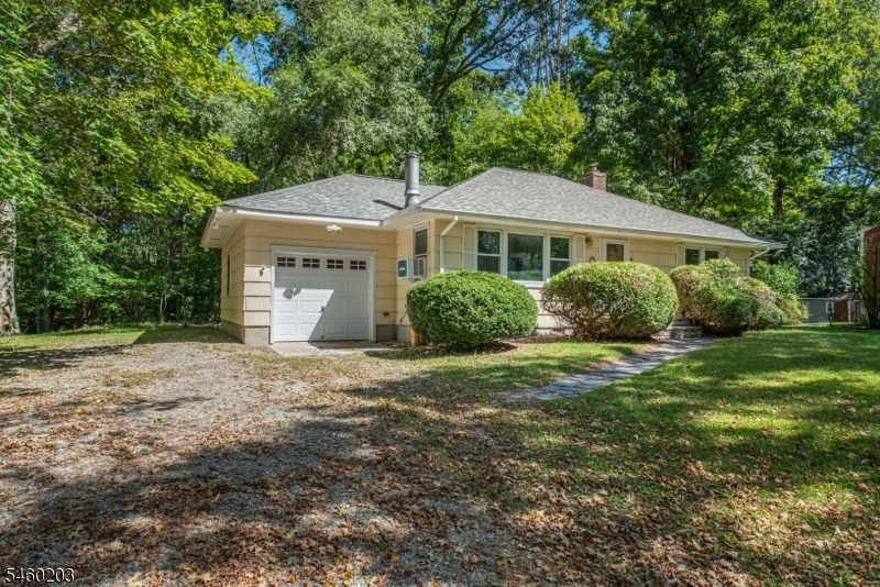 9 Little Paint Way Property Photo 2