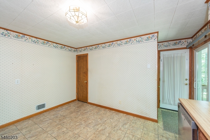 9 Little Paint Way Property Photo 11
