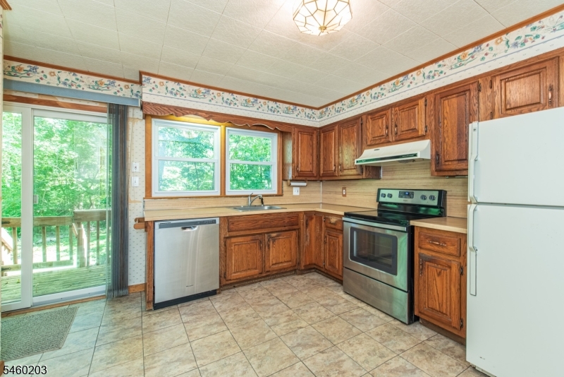 9 Little Paint Way Property Photo 12