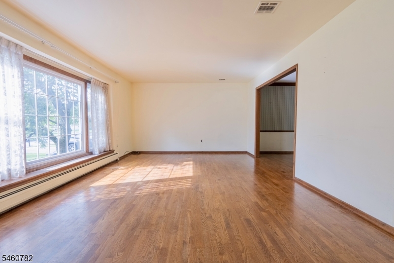 15 Torbet Dr Property Photo 6