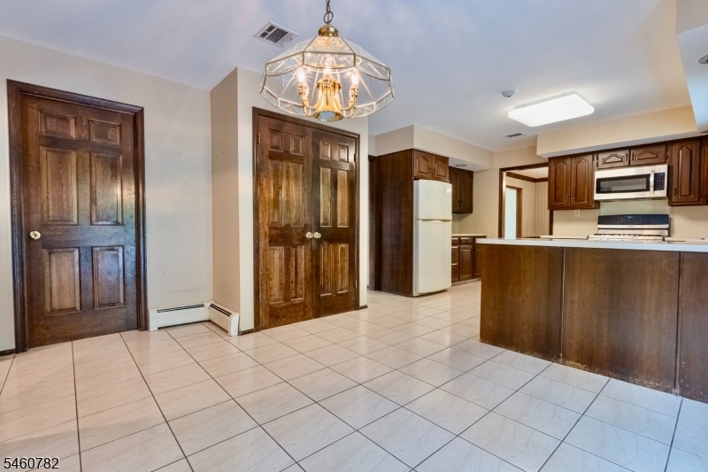 15 Torbet Dr Property Photo 14