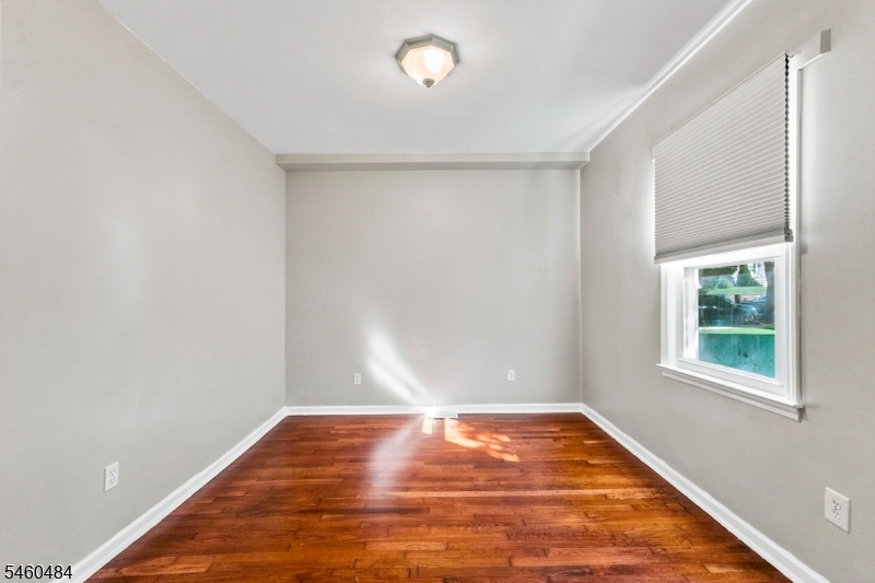 1176 Julia St Property Photo 14