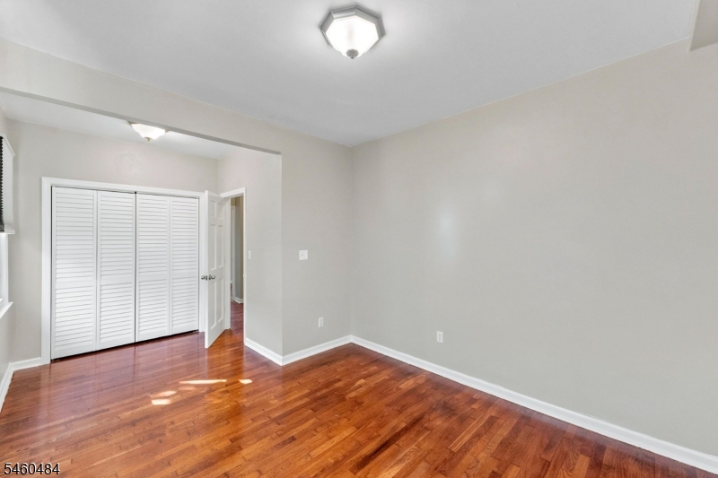 1176 Julia St Property Photo 15