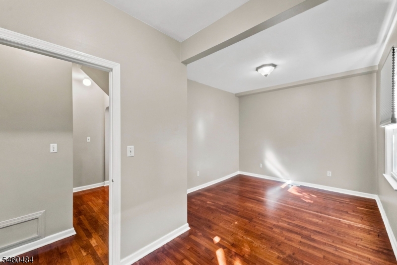 1176 Julia St Property Photo 16
