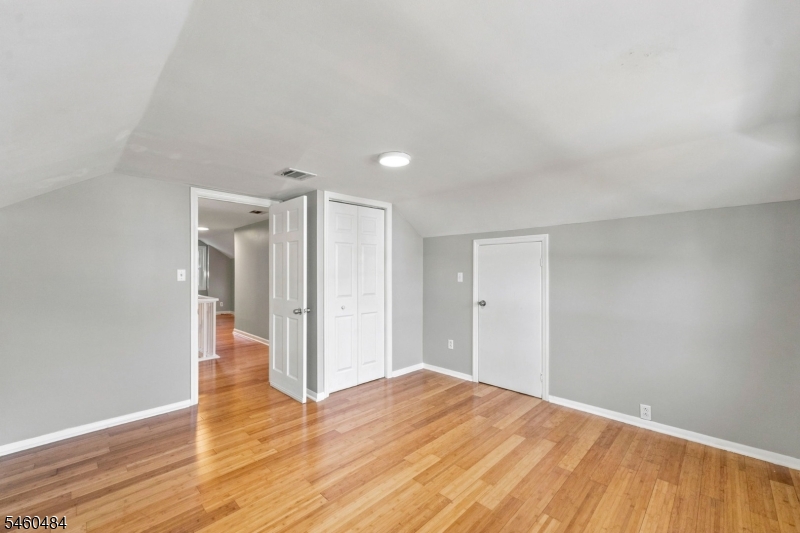 1176 Julia St Property Photo 20
