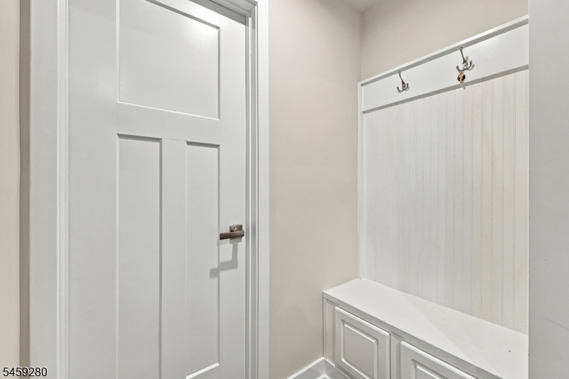 14 Clausen Ct Property Photo 35
