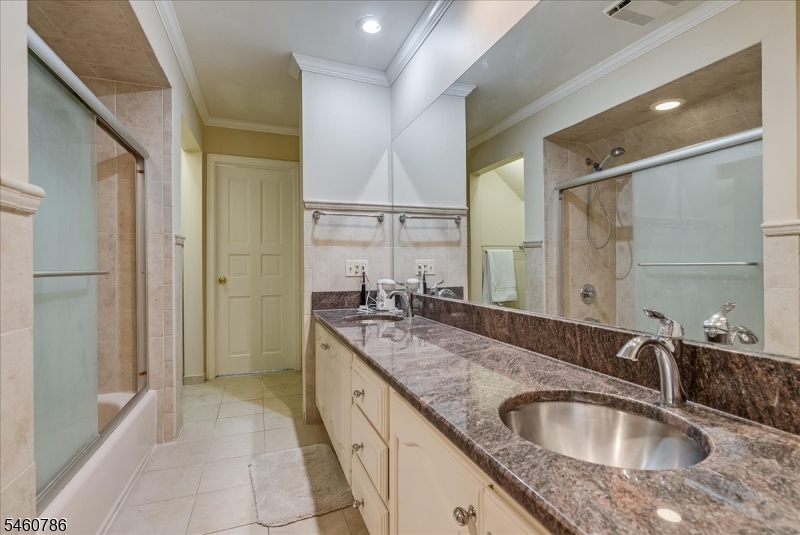 3 Manrodt Ct Property Photo 19