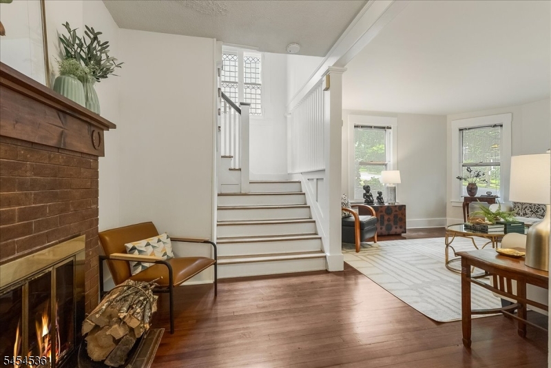 21 Oakview Ave Property Photo 10
