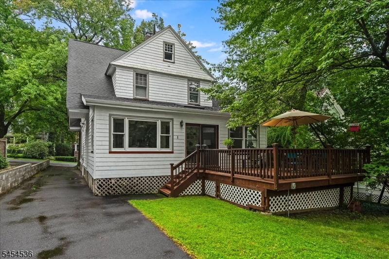 21 Oakview Ave Property Photo 25
