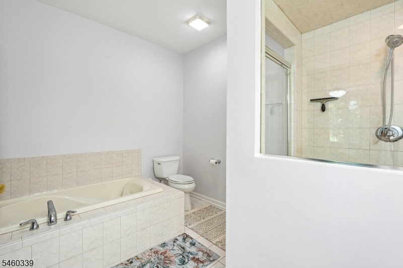 33 Spring Hollow Rd Property Photo 23