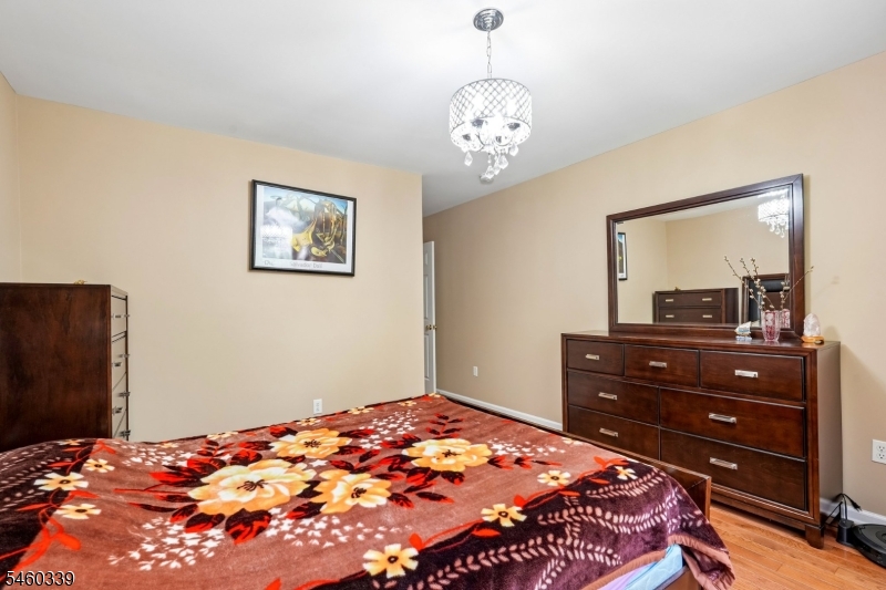 33 Spring Hollow Rd Property Photo 29